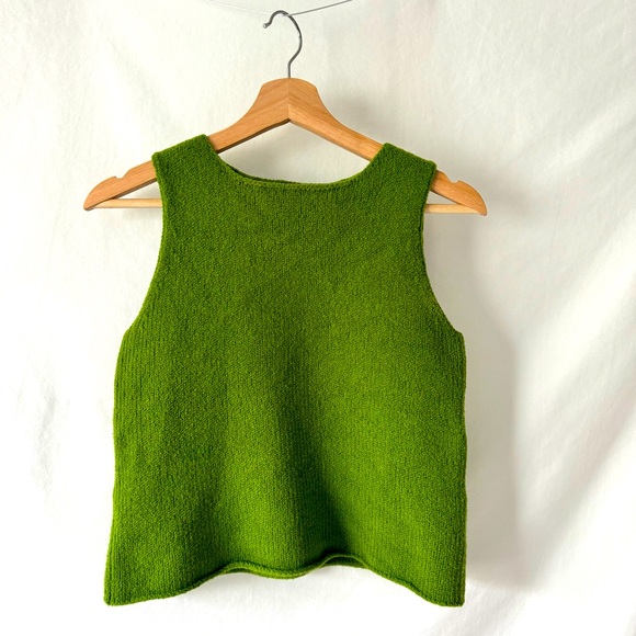 DKNY Green Sleeveless Wool Blend Knit Top - Picture 1 of 8